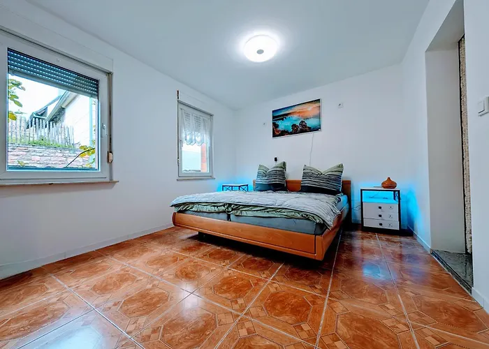 Pension-einfach Uebernacht In *