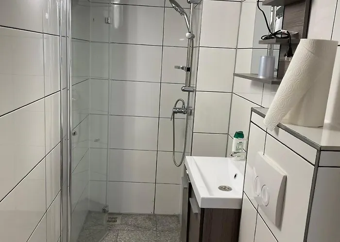 Проживання в сім'ї Pension-einfach Uebernacht In *